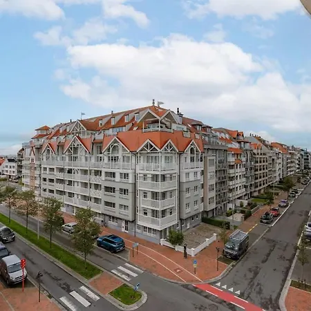Casiola - Luxurious On Location In *