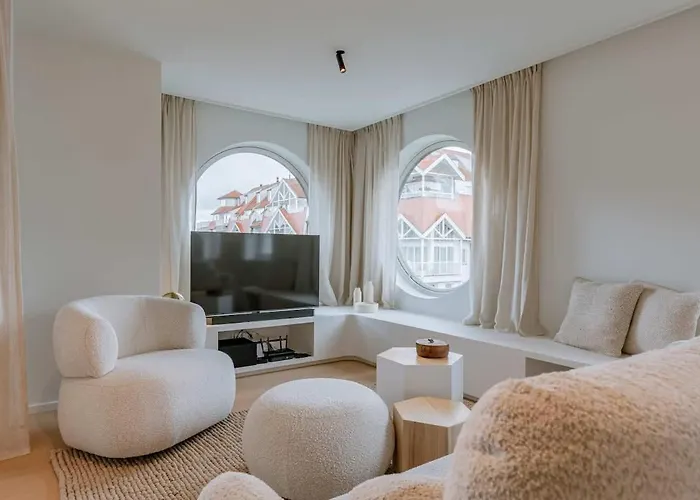 Casiola - Luxurious On Location In