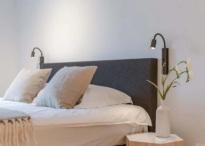 Casiola - Luxurious On Location In